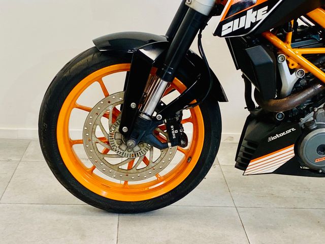 ktm - 390-duke