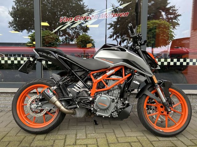 ktm - 390-duke