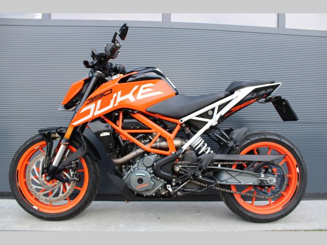 ktm - 390-duke