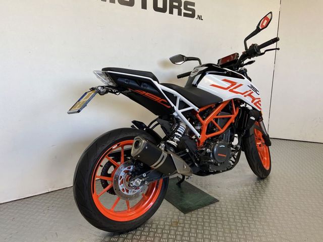 ktm - 390-duke