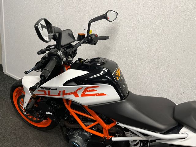 ktm - 390-duke