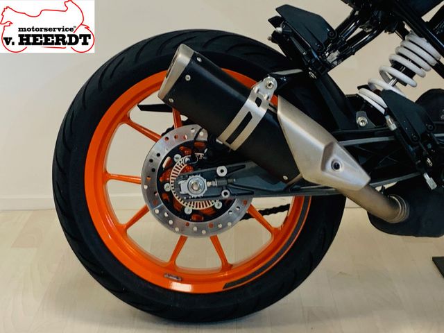 ktm - 390-duke