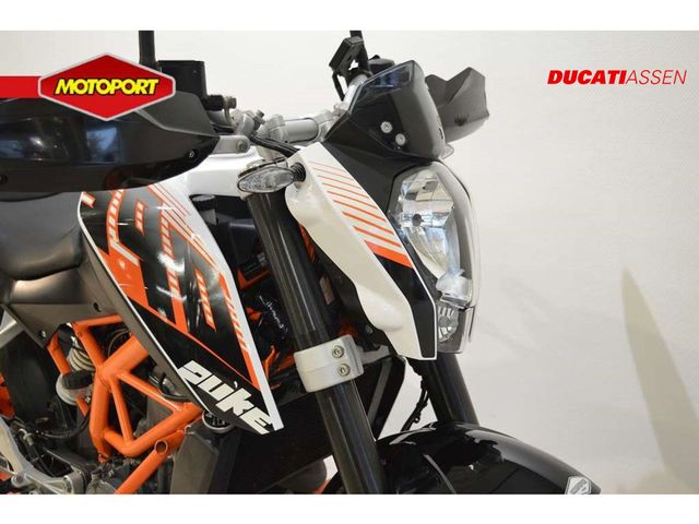 ktm - 390-duke