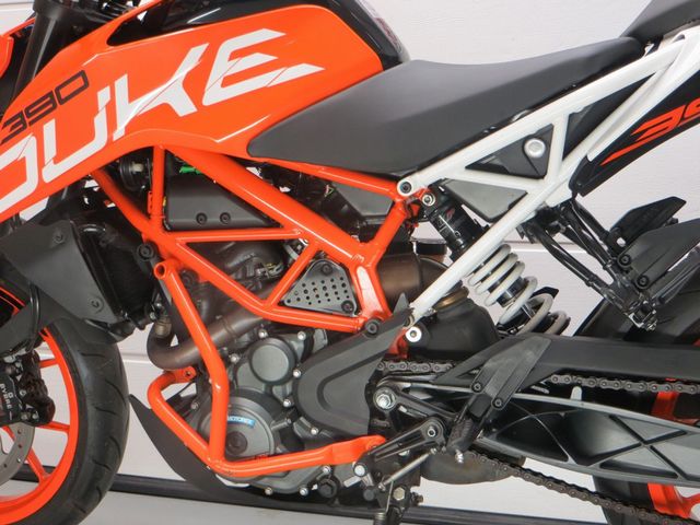 ktm - 390-duke-abs