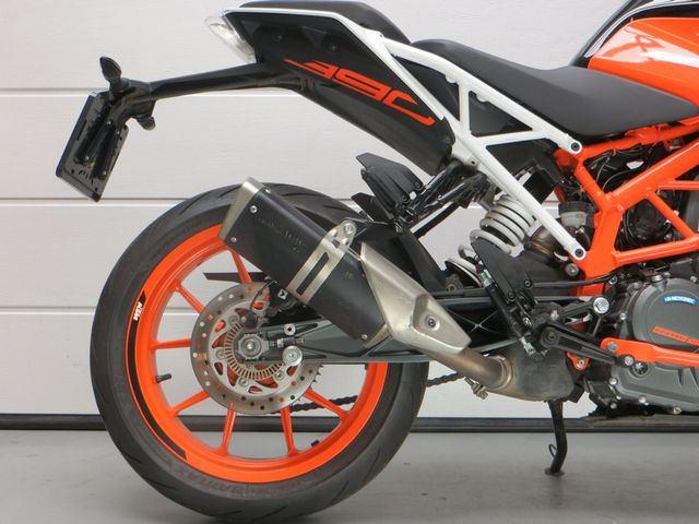 ktm - 390-duke-abs