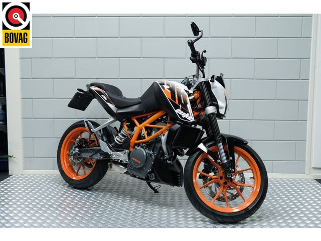 ktm - 390-duke-abs