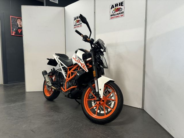 ktm - 390-duke-abs