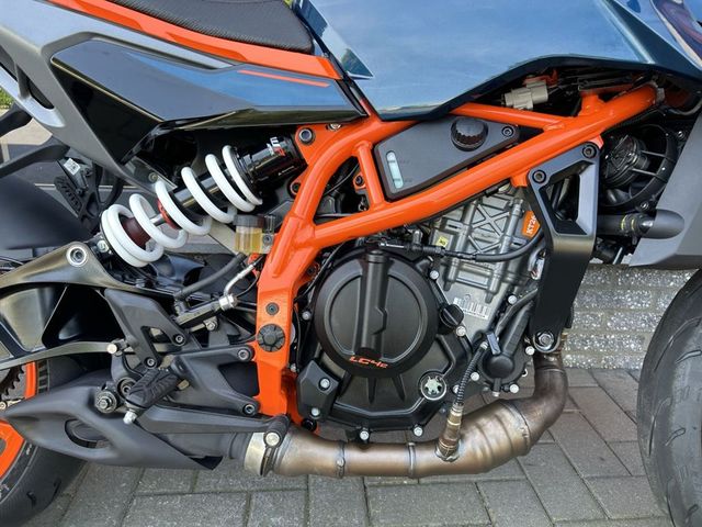 ktm - 390-duke-abs