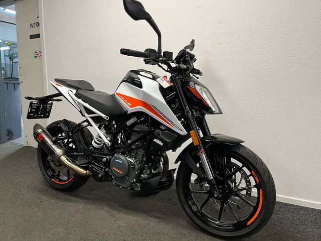 ktm - 390-duke-abs