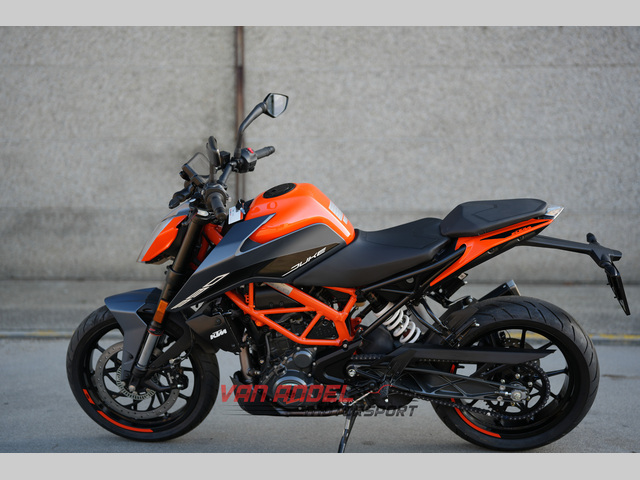 ktm - 390-duke-abs