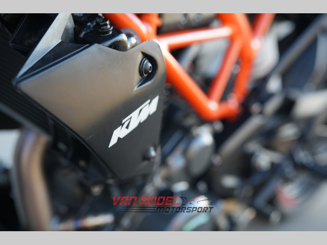 ktm - 390-duke-abs