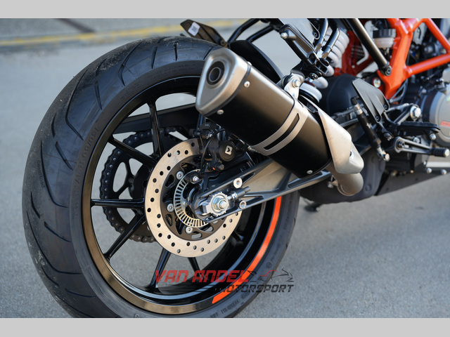 ktm - 390-duke-abs