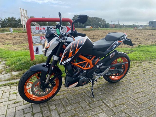 ktm - 390-duke-abs