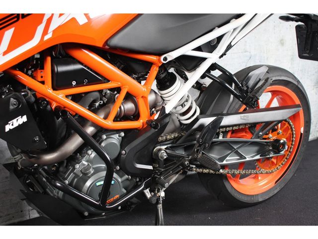 ktm - 390-duke-abs