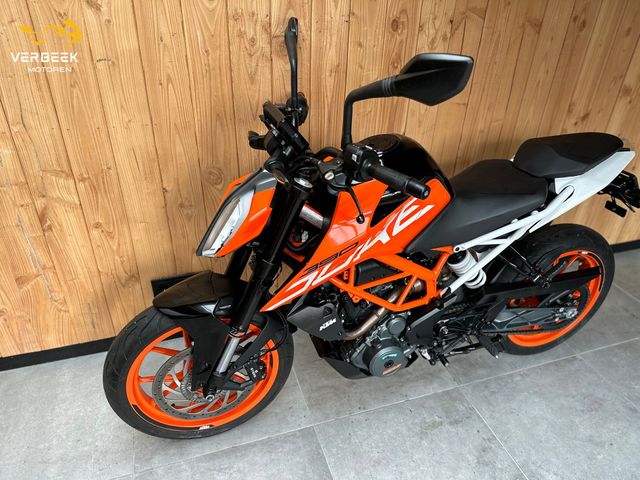 ktm - 390-duke-abs