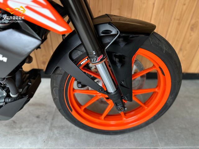 ktm - 390-duke-abs