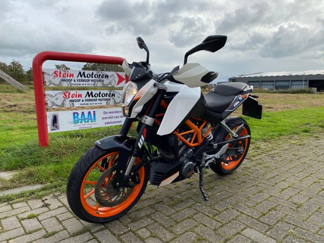 ktm - 390-duke-abs