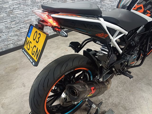 ktm - 390-duke-abs