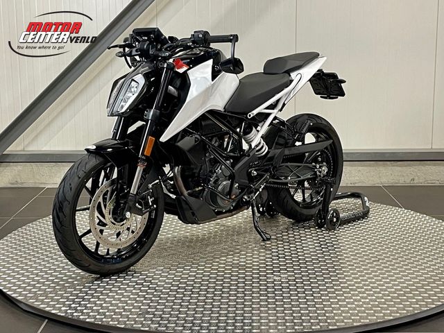 ktm - 390-duke-abs