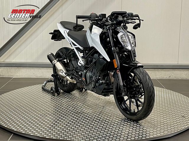 ktm - 390-duke-abs