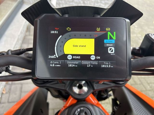 ktm - 390-duke-abs