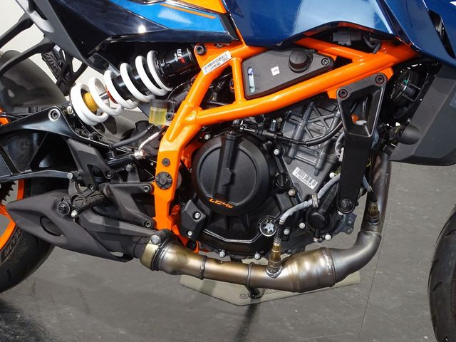 ktm - 390-duke-abs