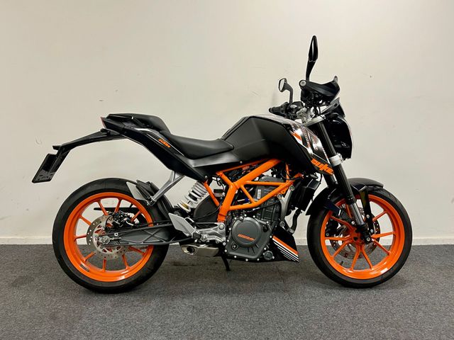 ktm - 390-duke-abs