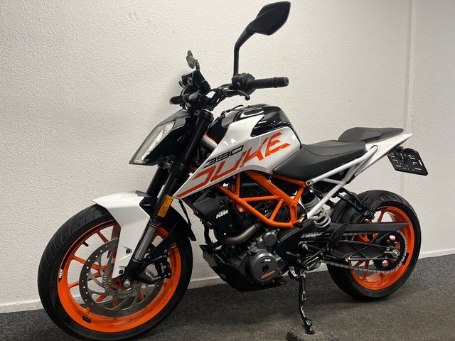 ktm - 390-duke-abs