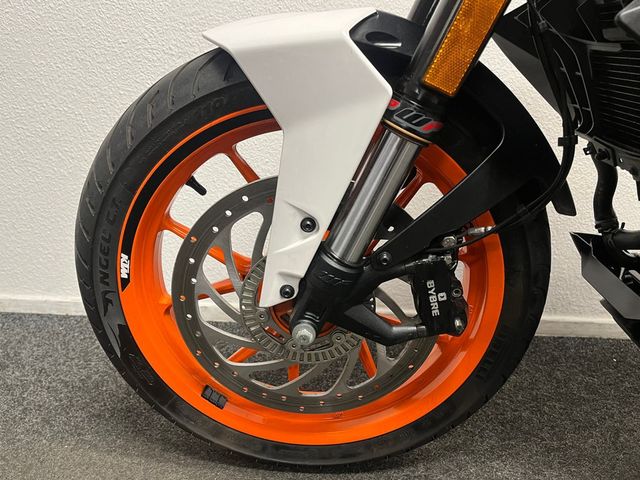 ktm - 390-duke-abs