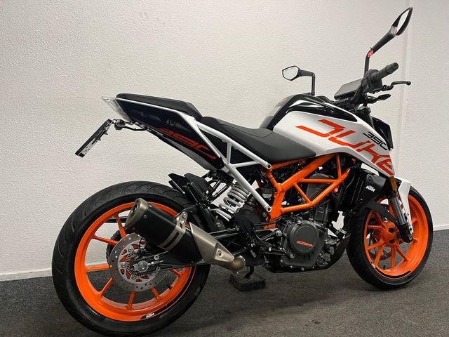 ktm - 390-duke-abs