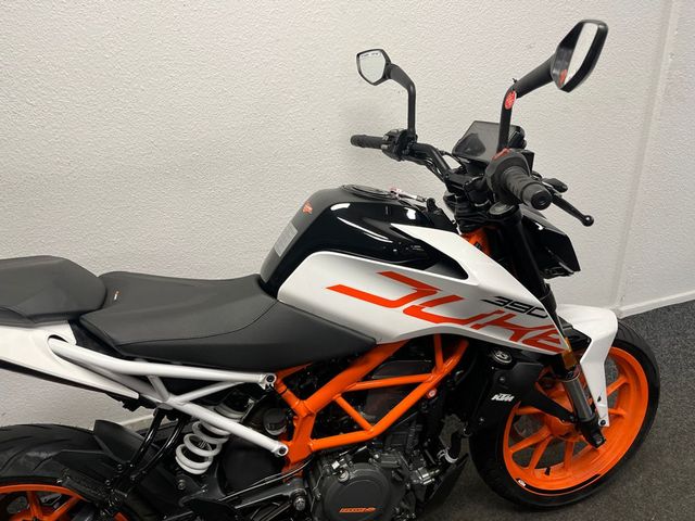 ktm - 390-duke-abs