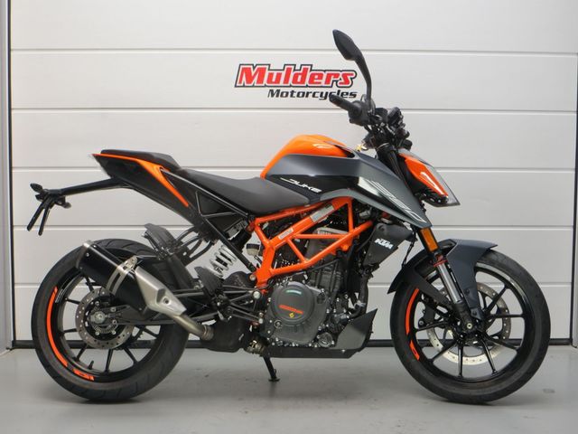 ktm - 390-duke-abs