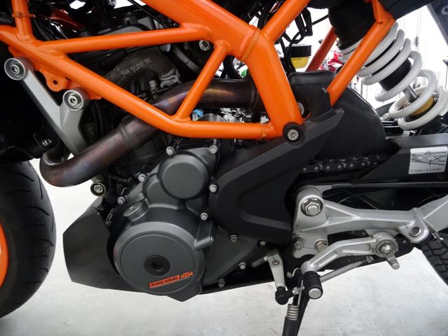 ktm - 390-duke-abs