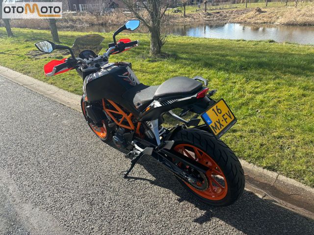 ktm - 390-duke-abs