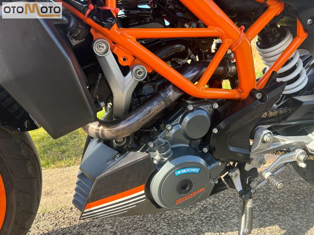 ktm - 390-duke-abs