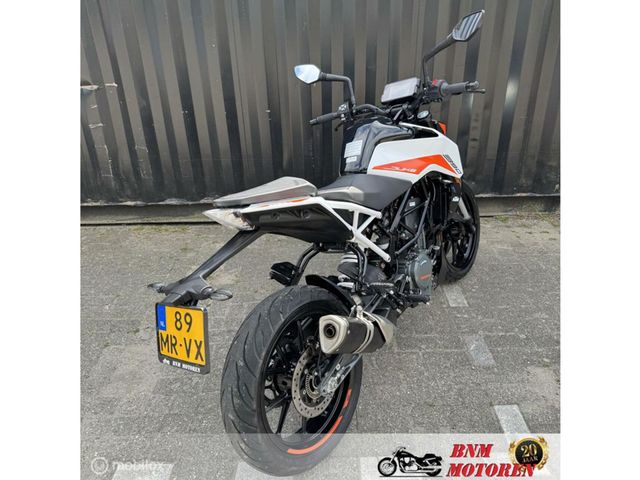 ktm - 390-duke-abs