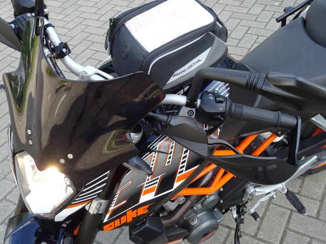 ktm - 390-duke-abs