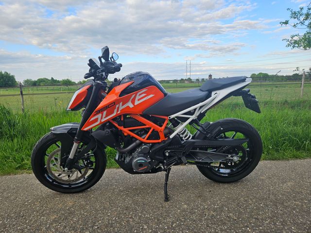 ktm - 390-duke-abs