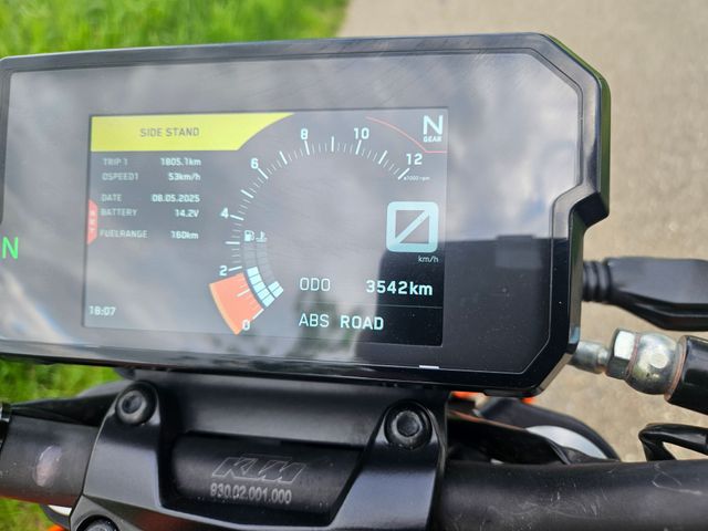 ktm - 390-duke-abs