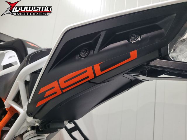 ktm - 390-duke-abs