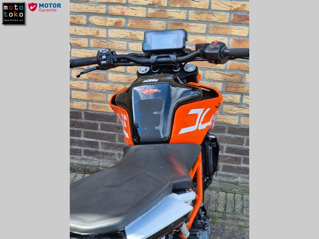 ktm - 390-duke-abs