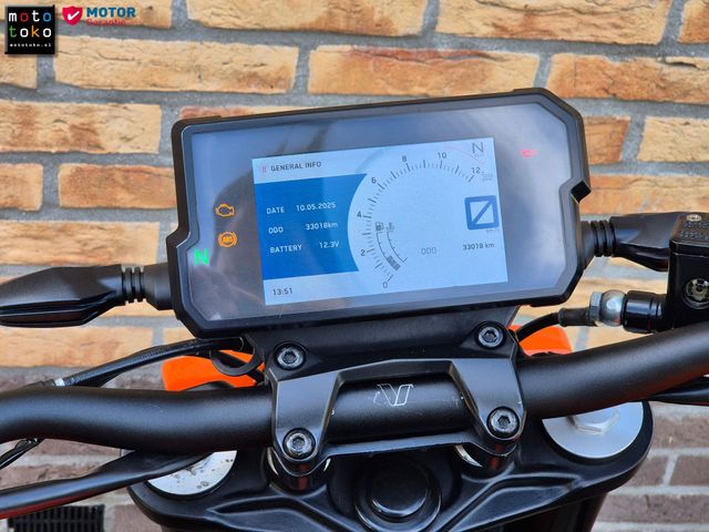 ktm - 390-duke-abs