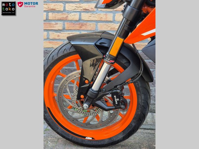 ktm - 390-duke-abs