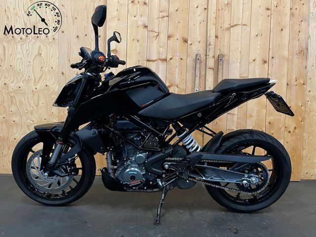 ktm - 390-duke-abs