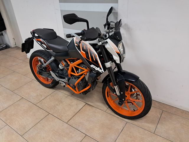 ktm - 390-duke-abs