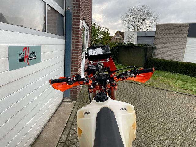 ktm - 450-rally-replica