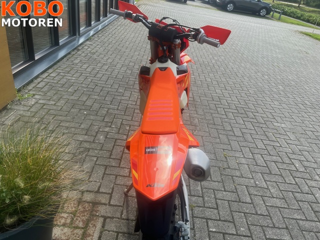 ktm - 500-exc-six-days