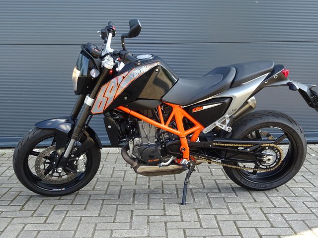 ktm - 690-duke