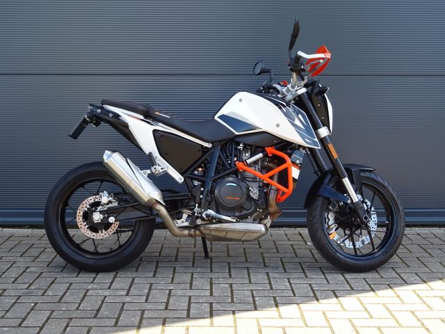 ktm - 690-duke