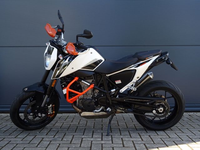 ktm - 690-duke